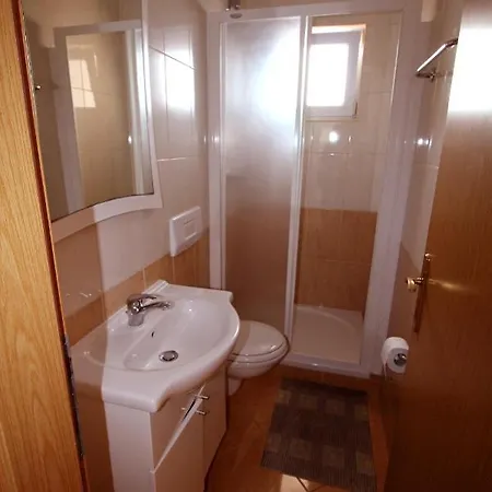 By The Sea Pisak, Omis - 12545 *