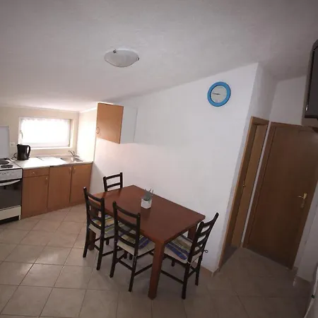 By The Sea Pisak, Omis - 12545 Mimice